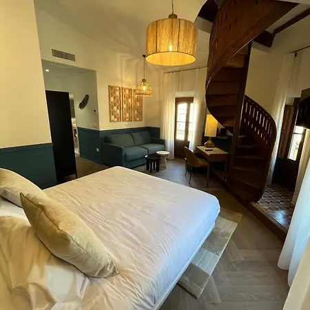 La Marsellesa 3*